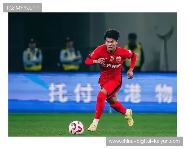 上海海港与山东泰山第28轮中超强强对决引发广泛关注